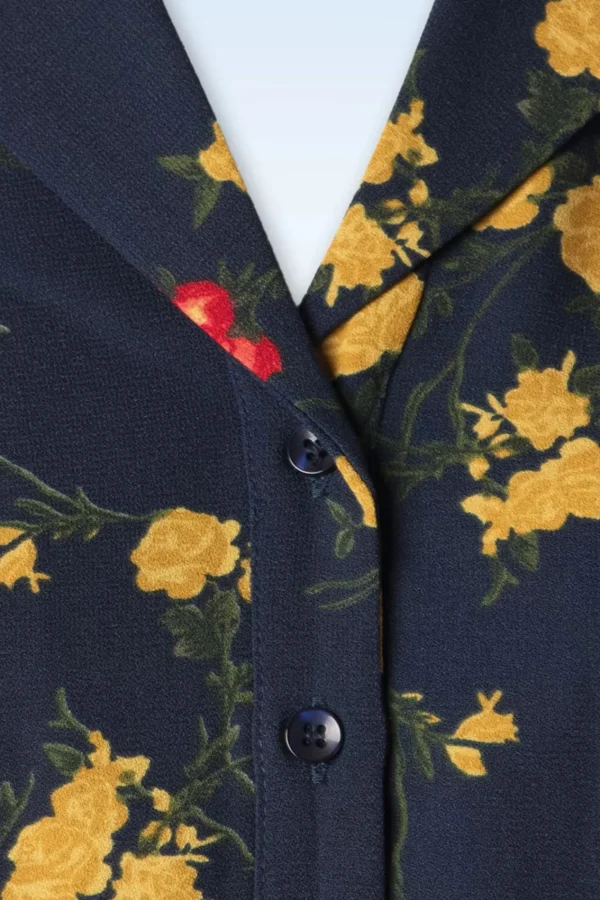 Hot Collectif Clothing Caterina Bloom Shirt In Marineblauw