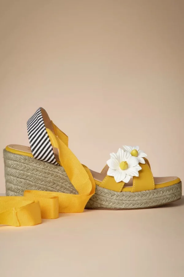 Best Banned Retro Lady Daisy Sleehakken In Geel