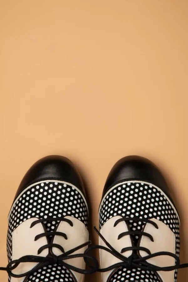 Online Nemonic Madison Lederen Booties In Zwart En Romig Wit