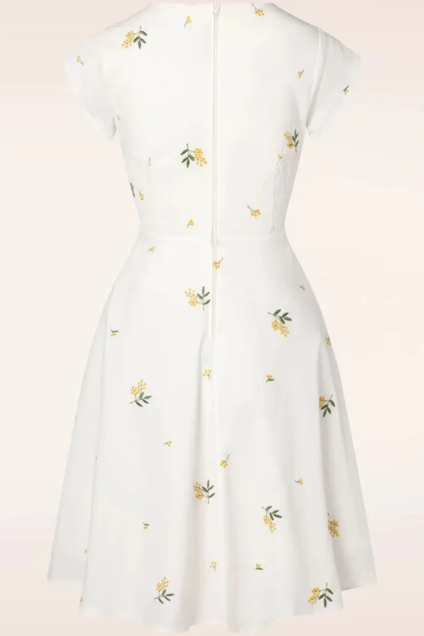Outlet Vixen Met Bloemen Geborduurde Swingjurk In Wit